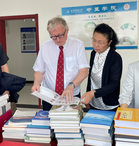 1726046079228036178.jpg 23.jpg