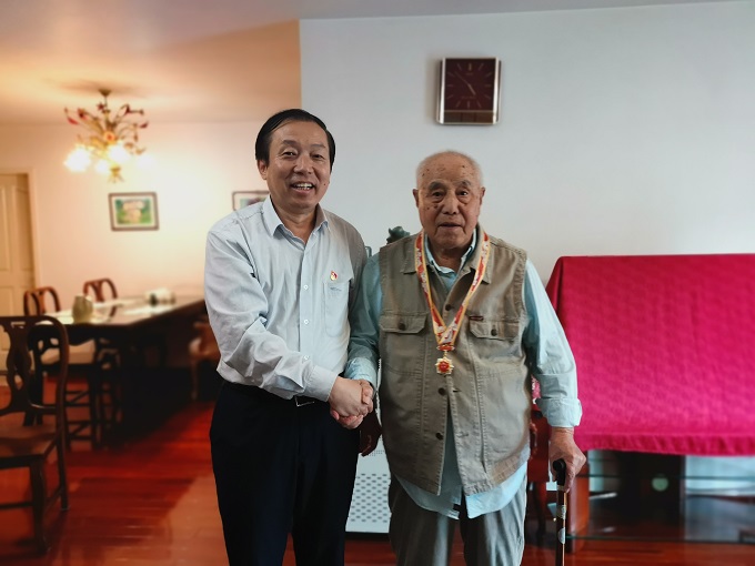 1569589801792040417.jpg ll1.jpg