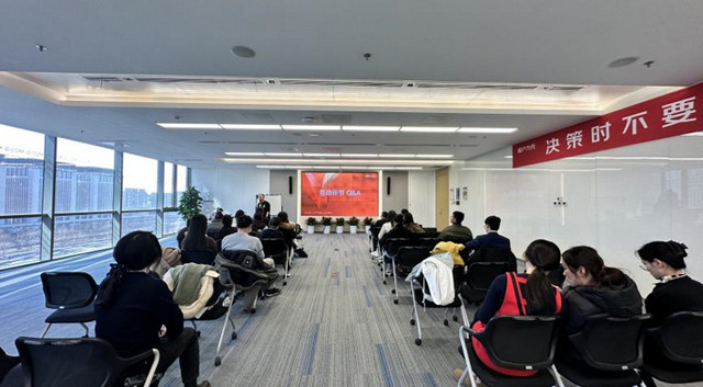 1735533293698003855.jpg 5.jpg