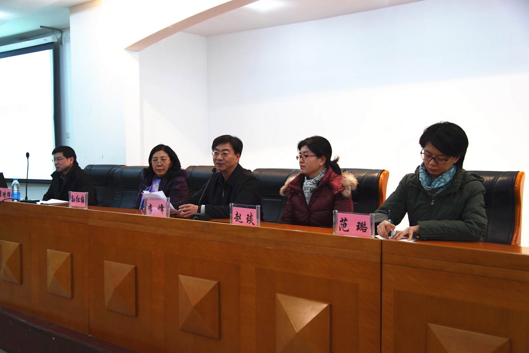 1452128042293000261.jpg 1452128042293000261.jpg